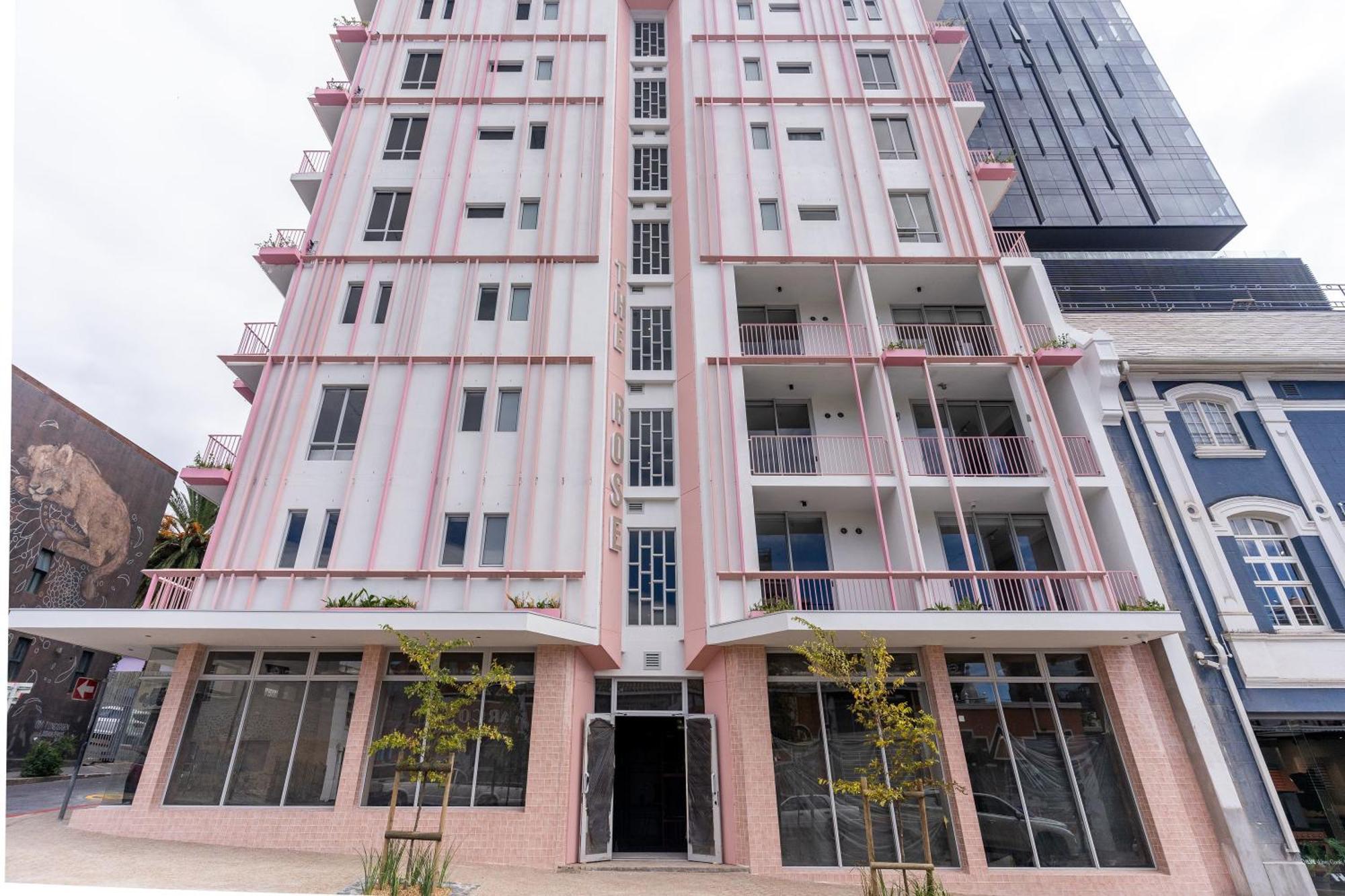 The Rose 204: Studio Apartment With Rooftop Pool 开普敦 外观 照片